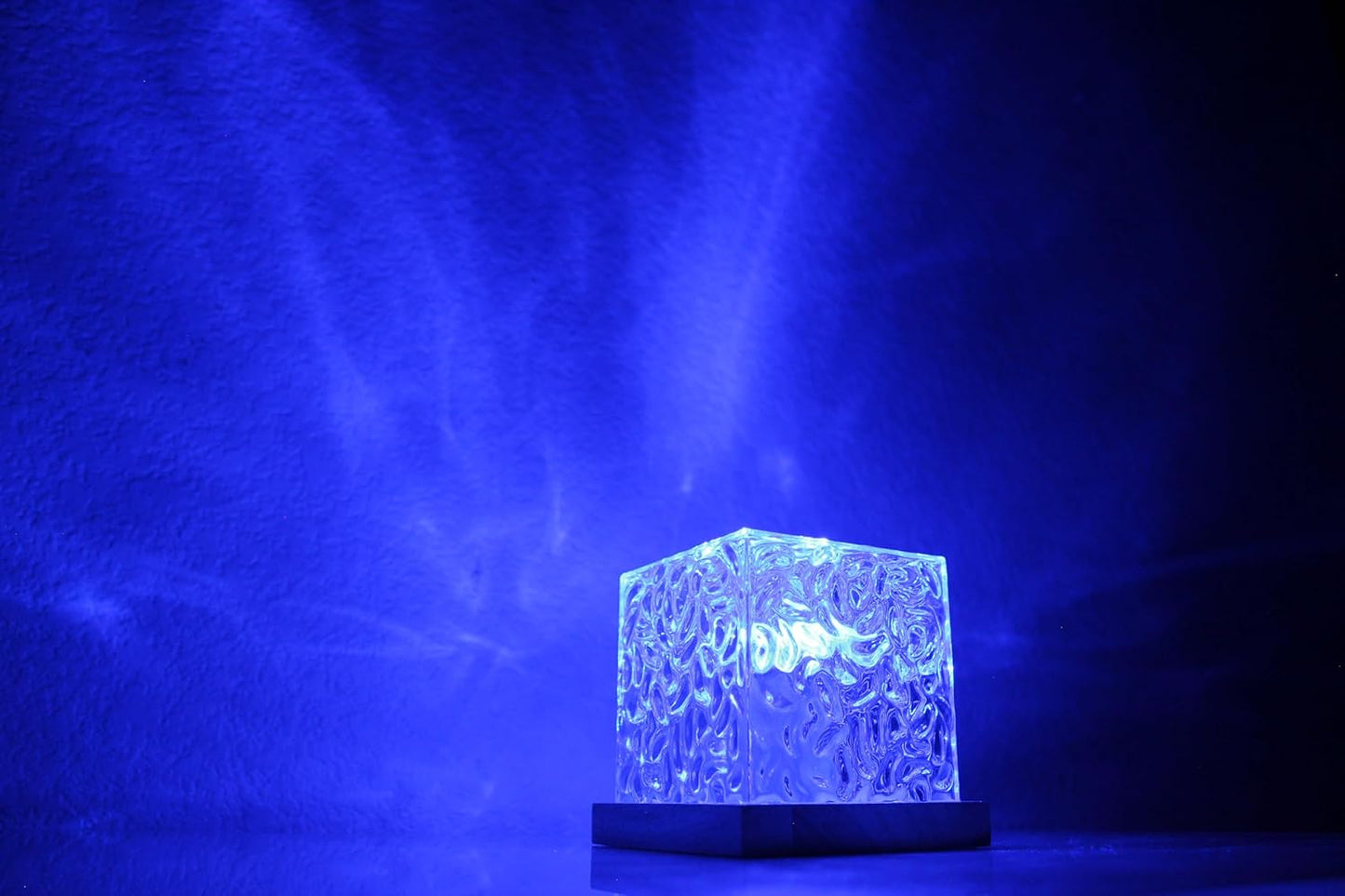 Aurora Glow Lamp – Water Wave Light